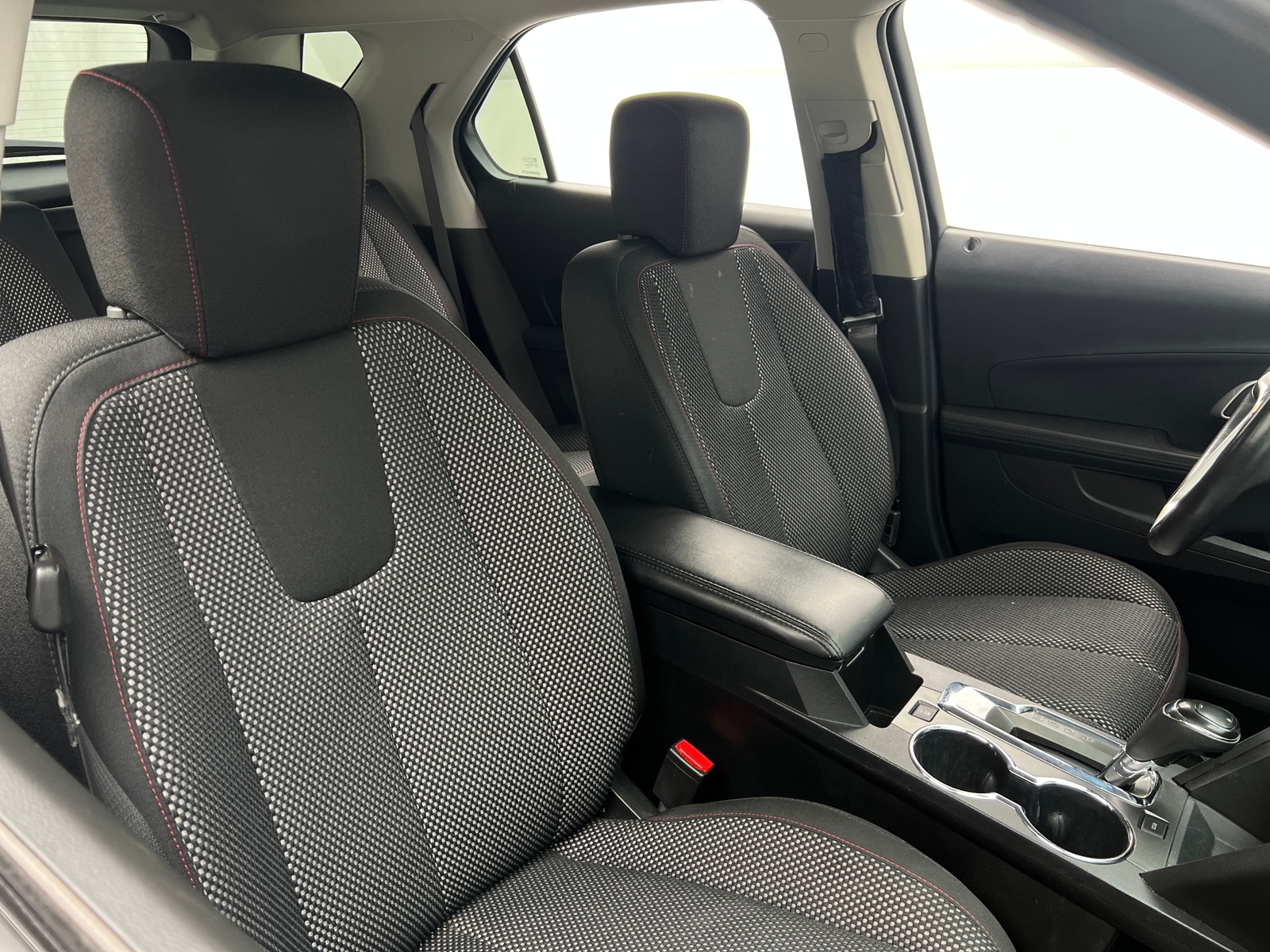 Thumbnail: 2017 Chevrolet Equinox - 2