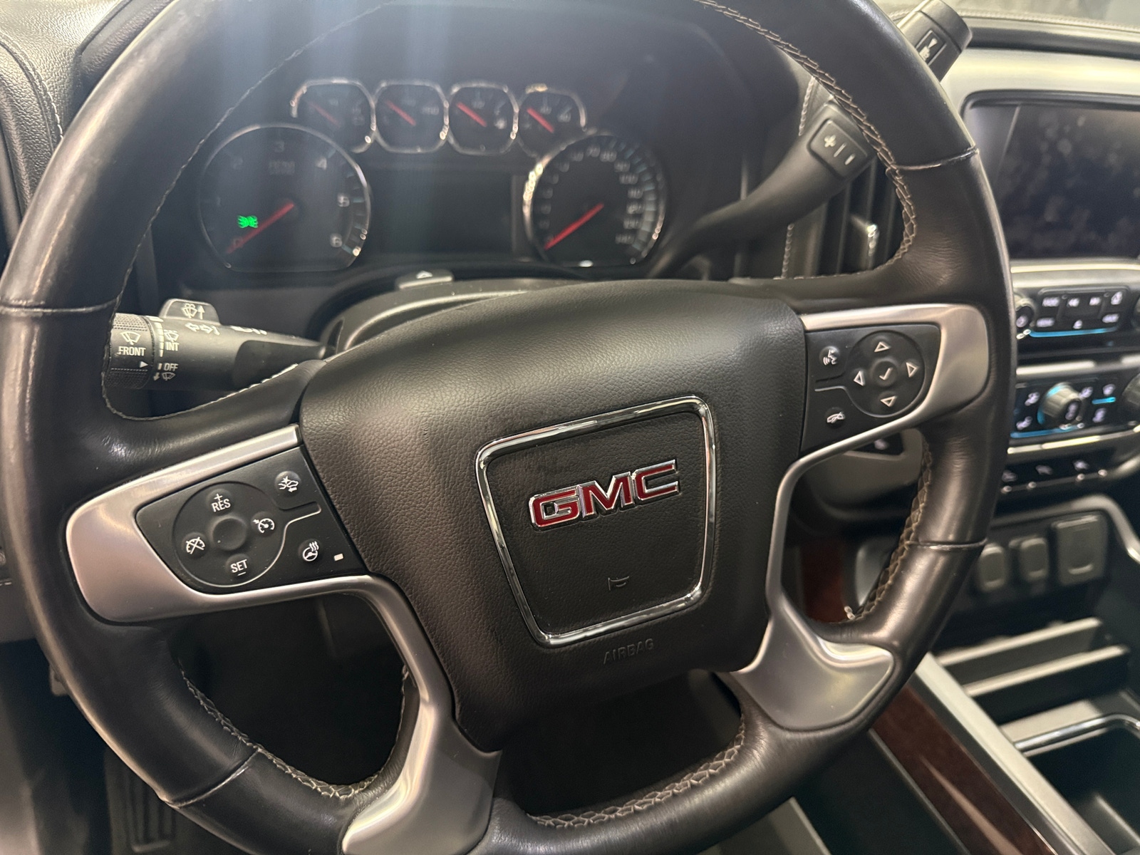 Thumbnail: 2017 GMC Sierra 1500 - 4