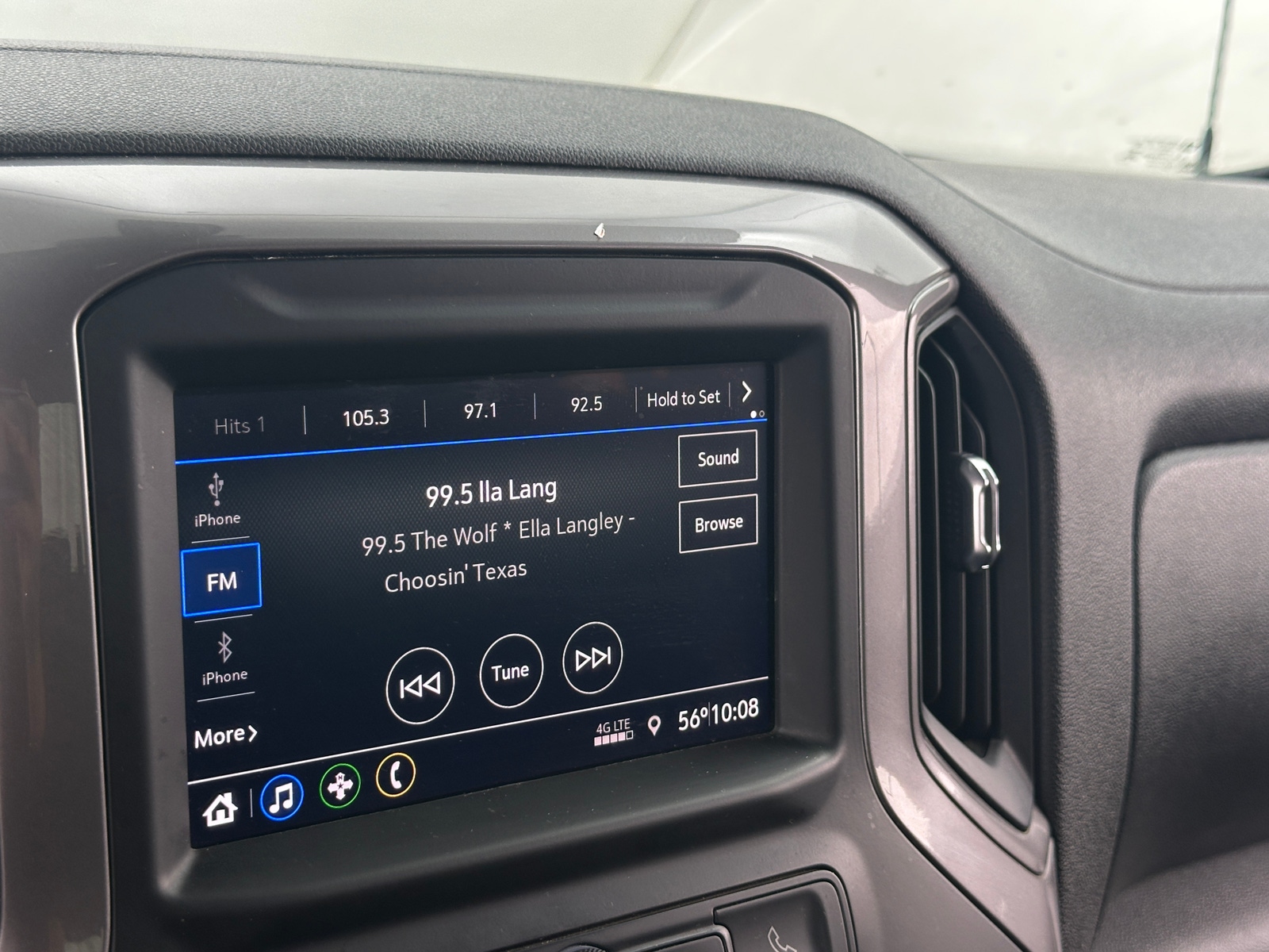 Thumbnail: 2021 Chevrolet Silverado 1500 - 4