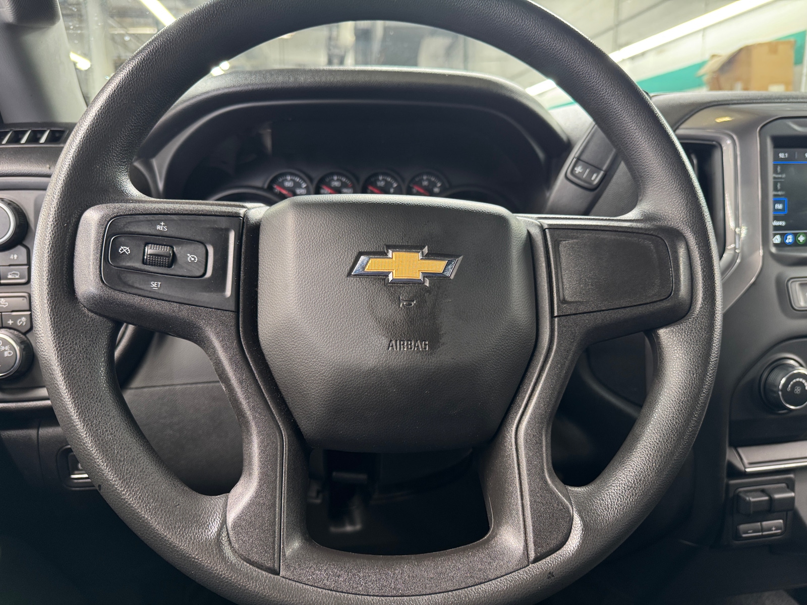 Thumbnail: 2019 Chevrolet Silverado 1500 - 5