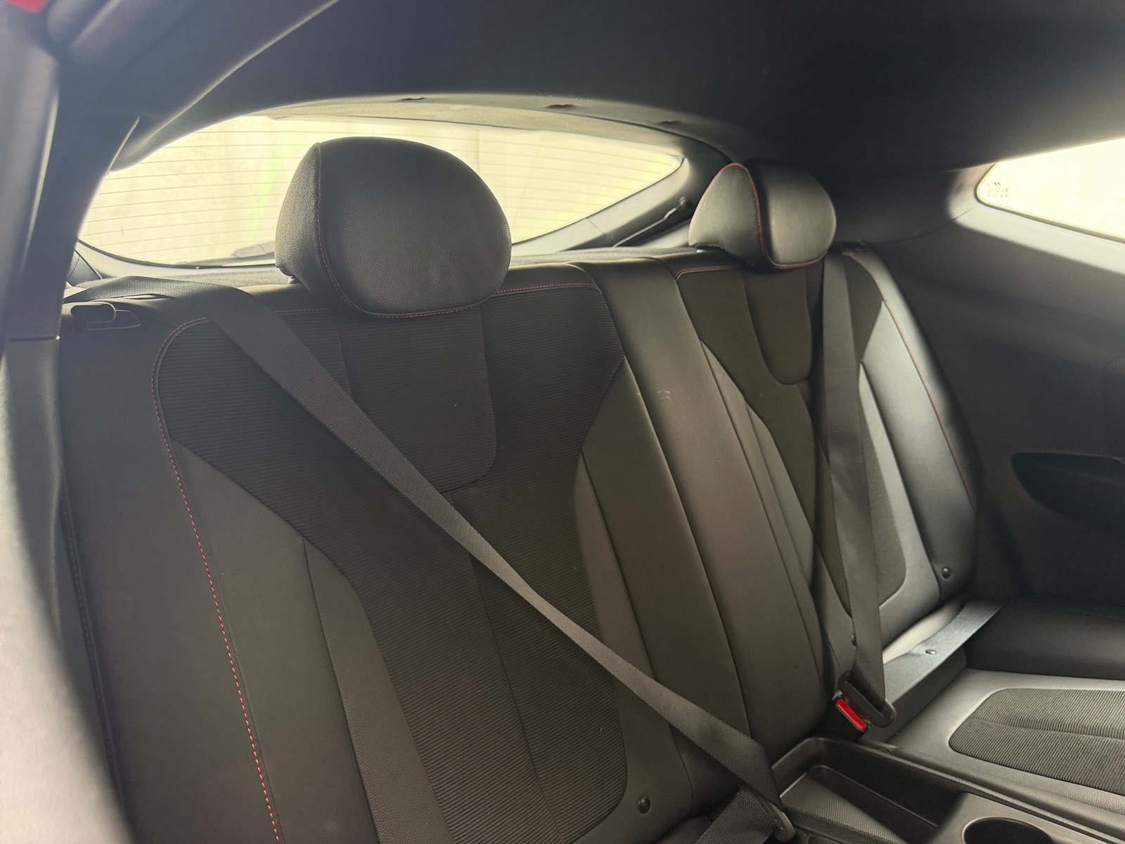 Thumbnail: 2020 Hyundai Veloster - 6