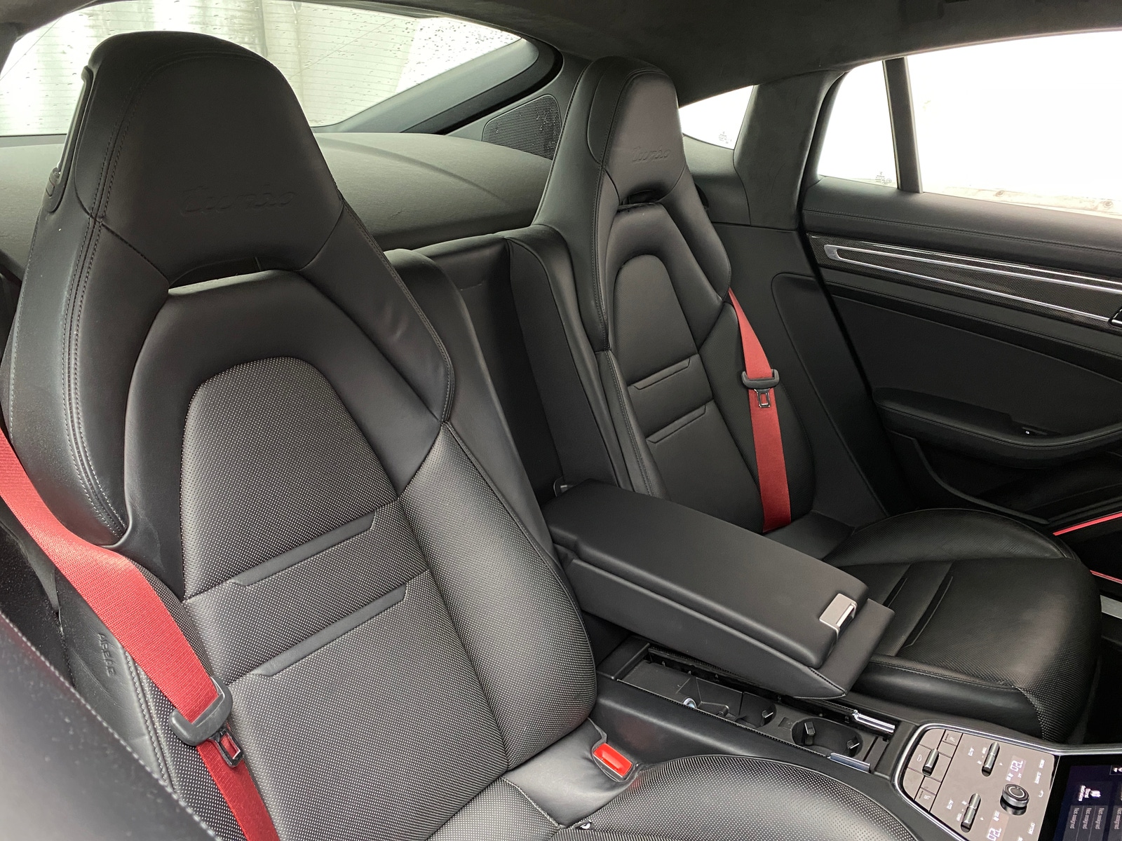 Thumbnail: 2018 Porsche Panamera - 5