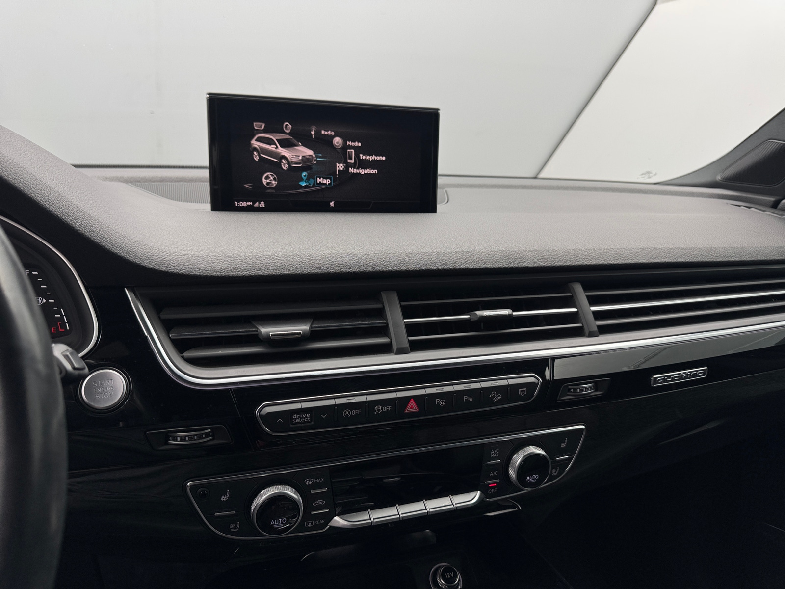 Thumbnail: 2019 Audi Q7 - 3