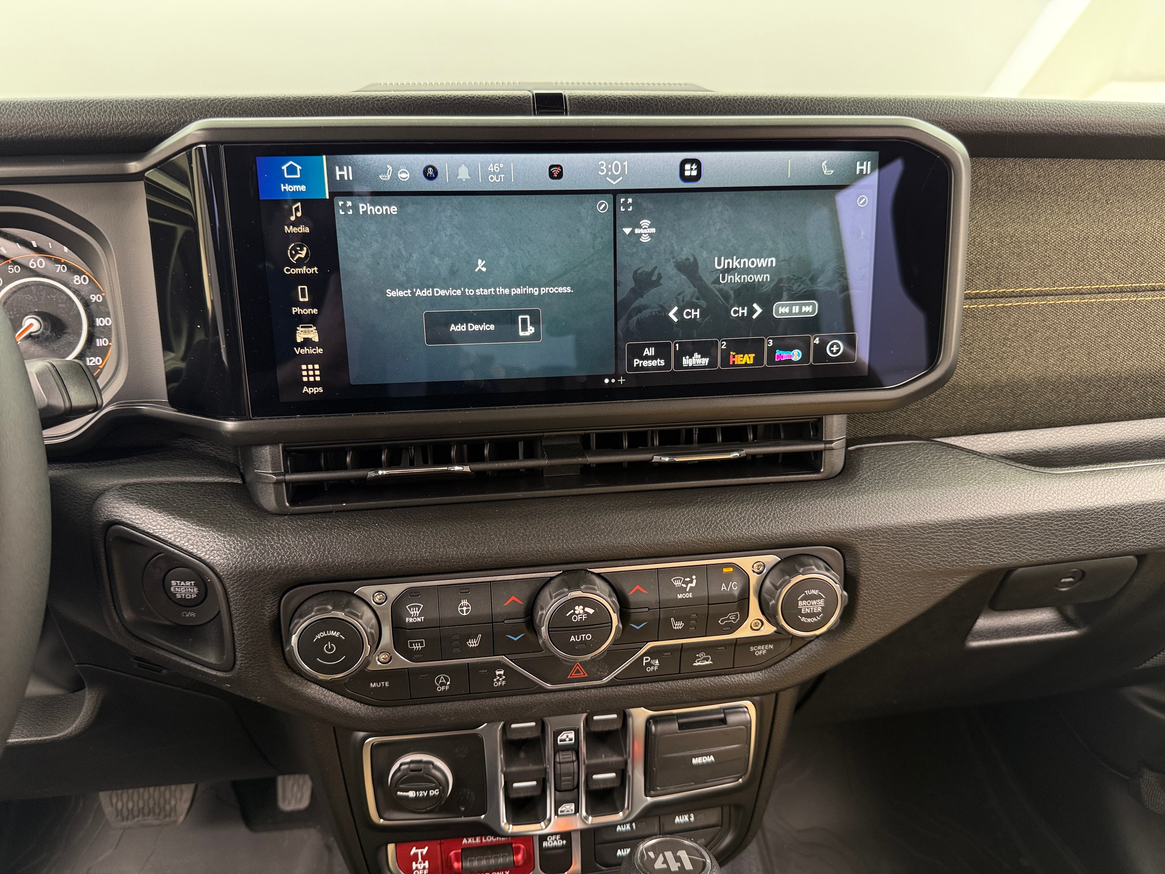 2026 Jeep Wrangler 4-Door Willys 41 - Photo 16