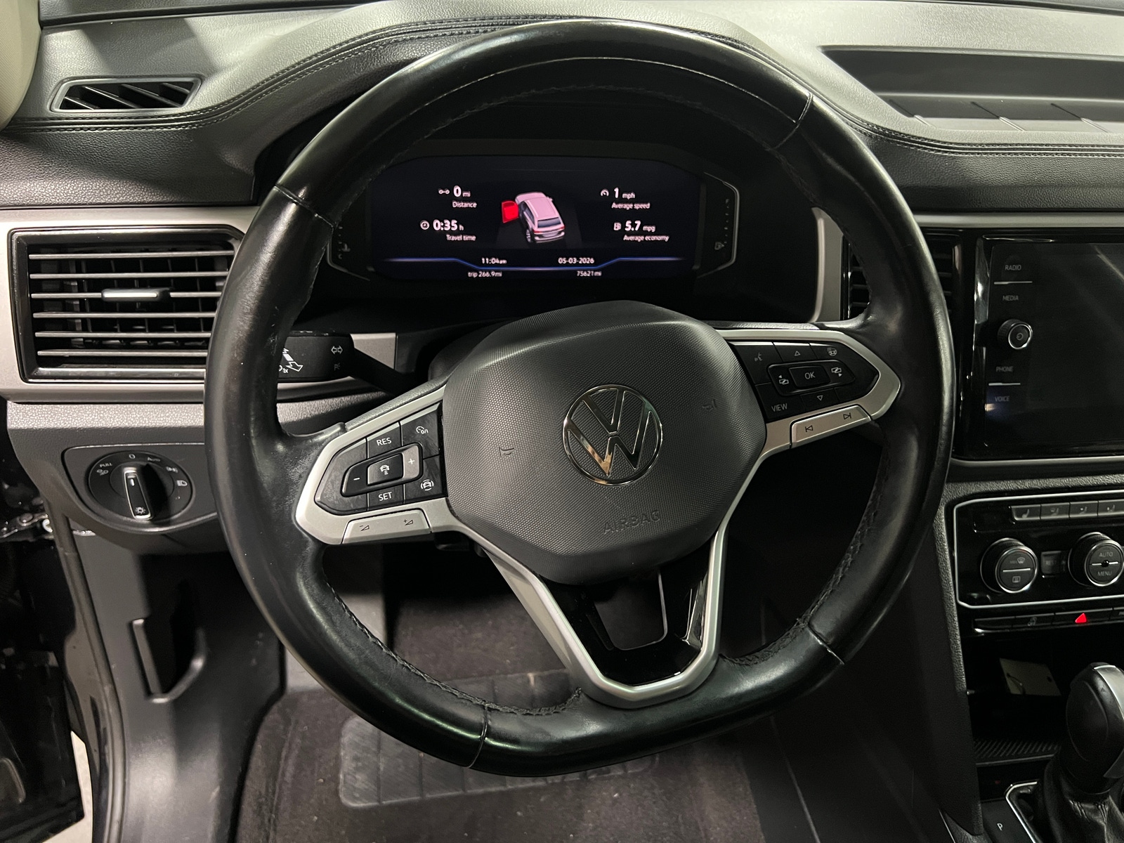 Thumbnail: 2021 Volkswagen Atlas - 4
