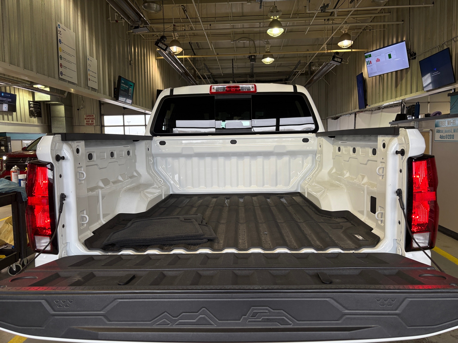 Thumbnail: 2025 Chevrolet Colorado - 7