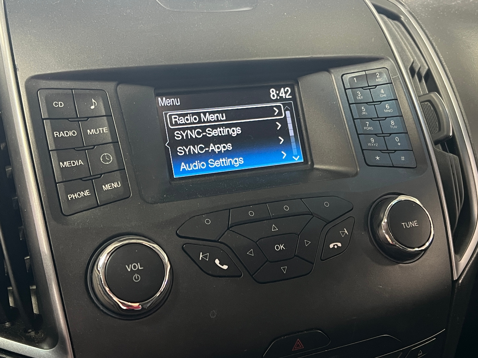 Thumbnail: 2016 Ford Edge - 4