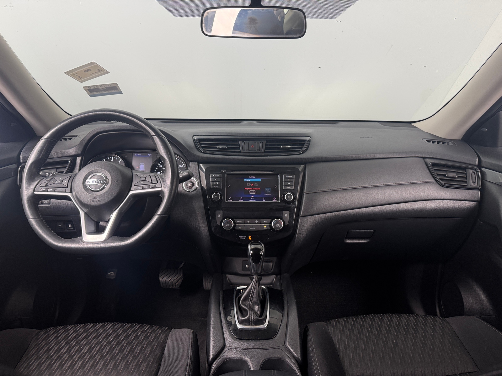 Thumbnail: 2018 Nissan Rogue - 3