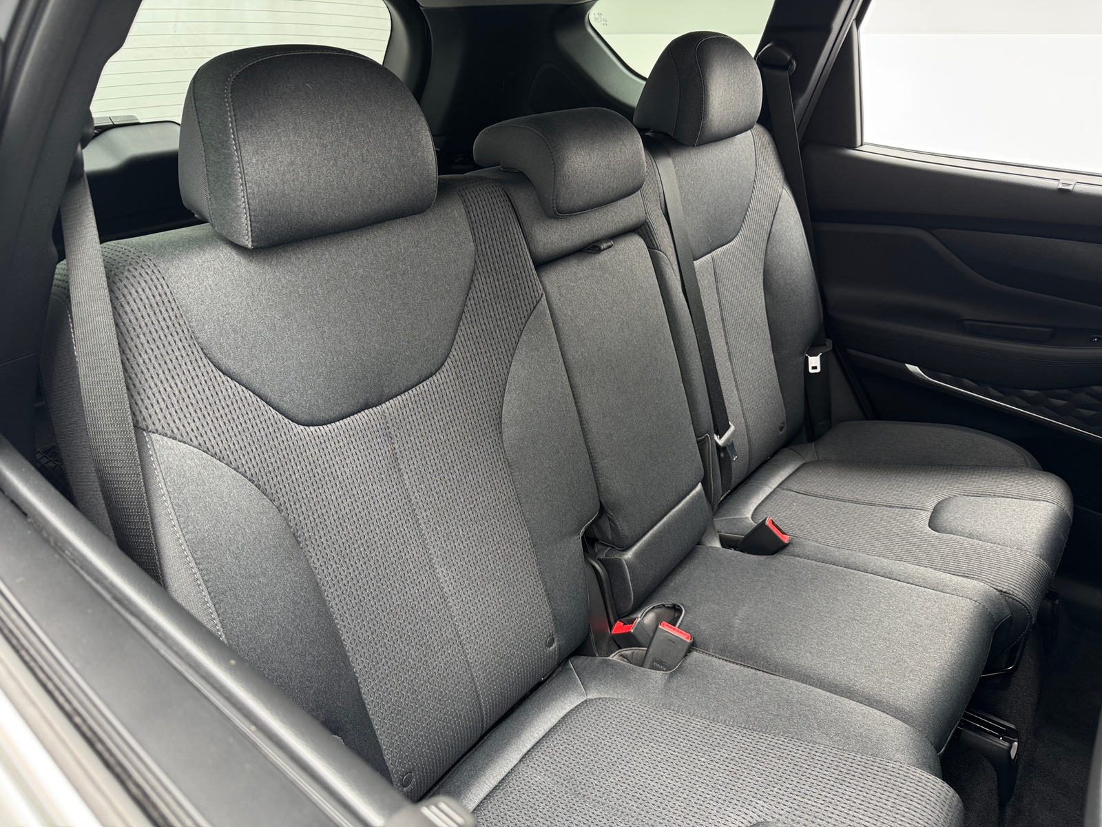 Thumbnail: 2019 Hyundai Santa Fe - 6