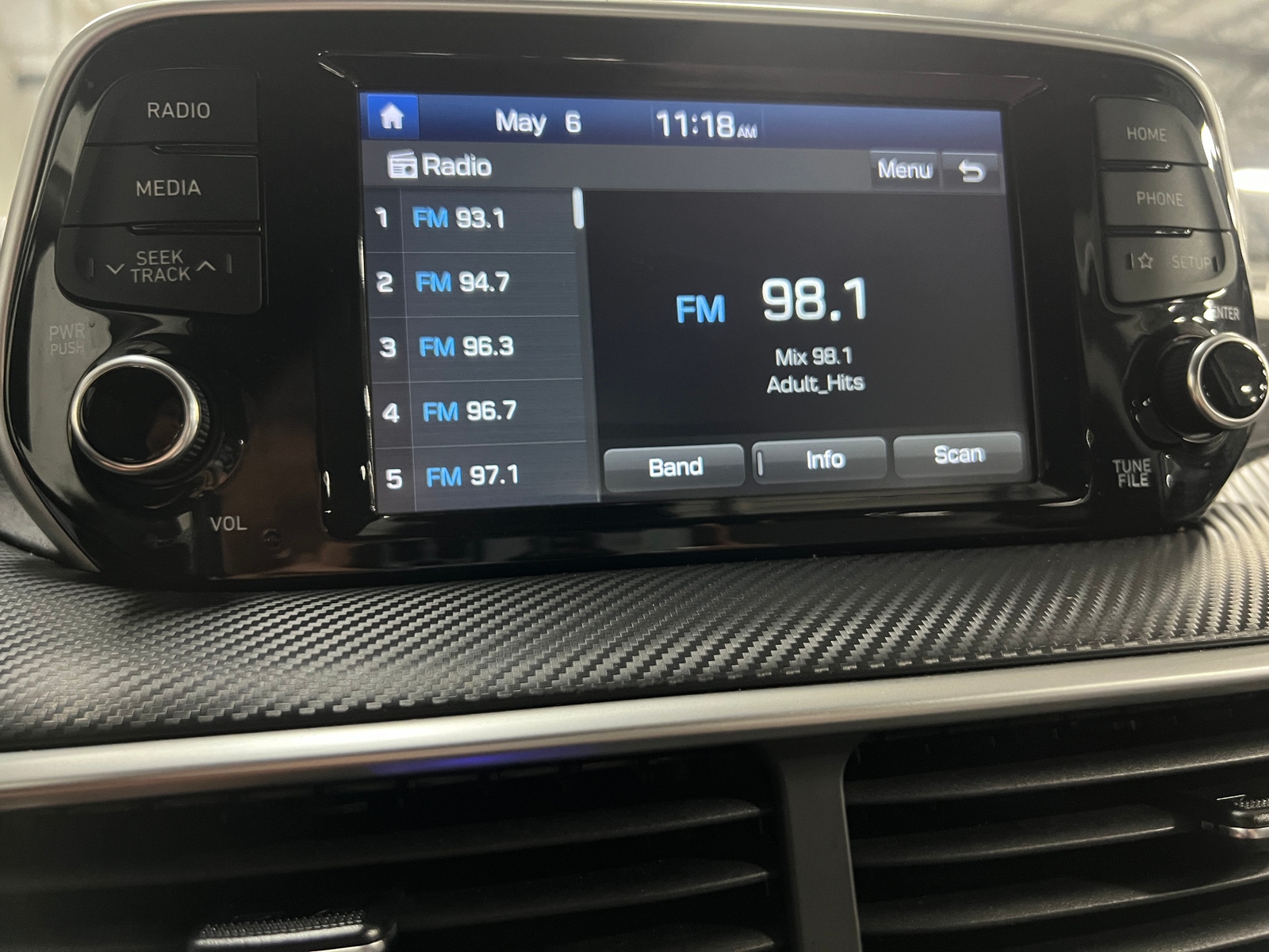 Thumbnail: 2019 Hyundai Tucson - 4