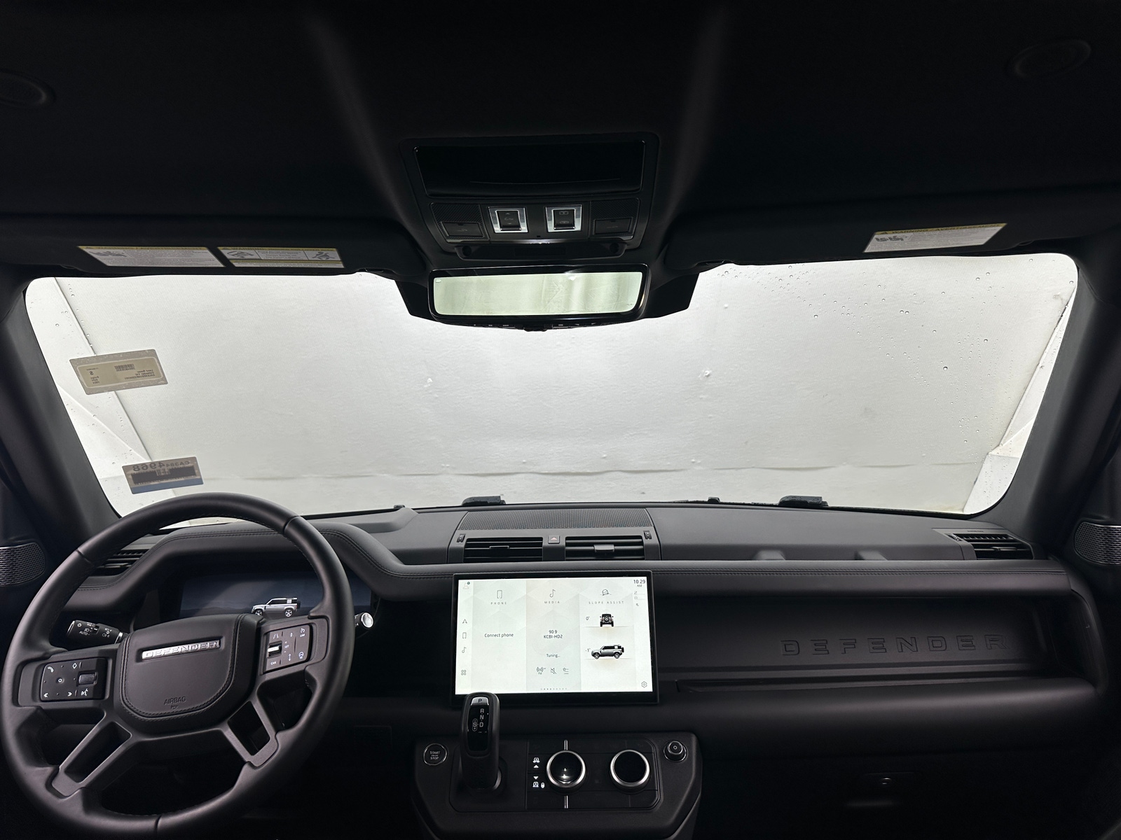 Thumbnail: 2024 Land Rover Defender - 2
