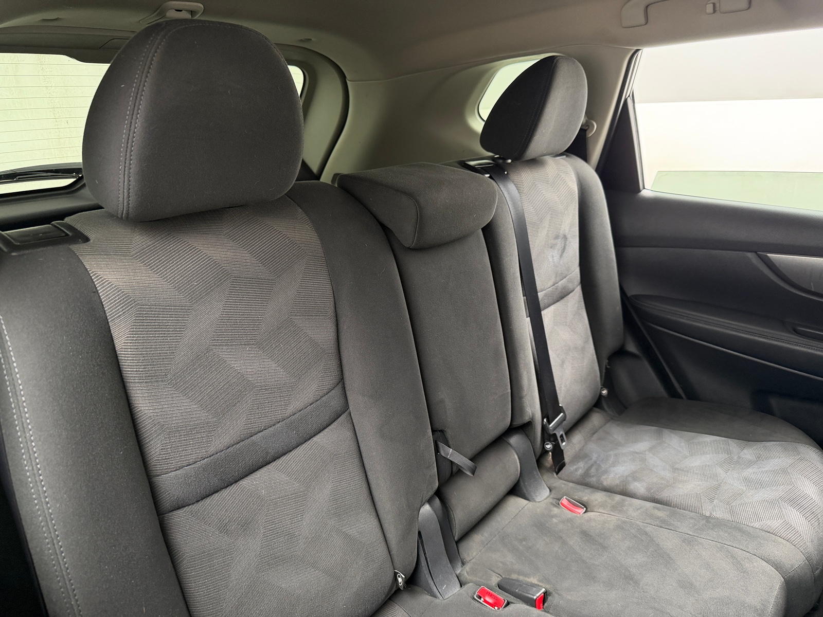 Thumbnail: 2016 Nissan Rogue - 6