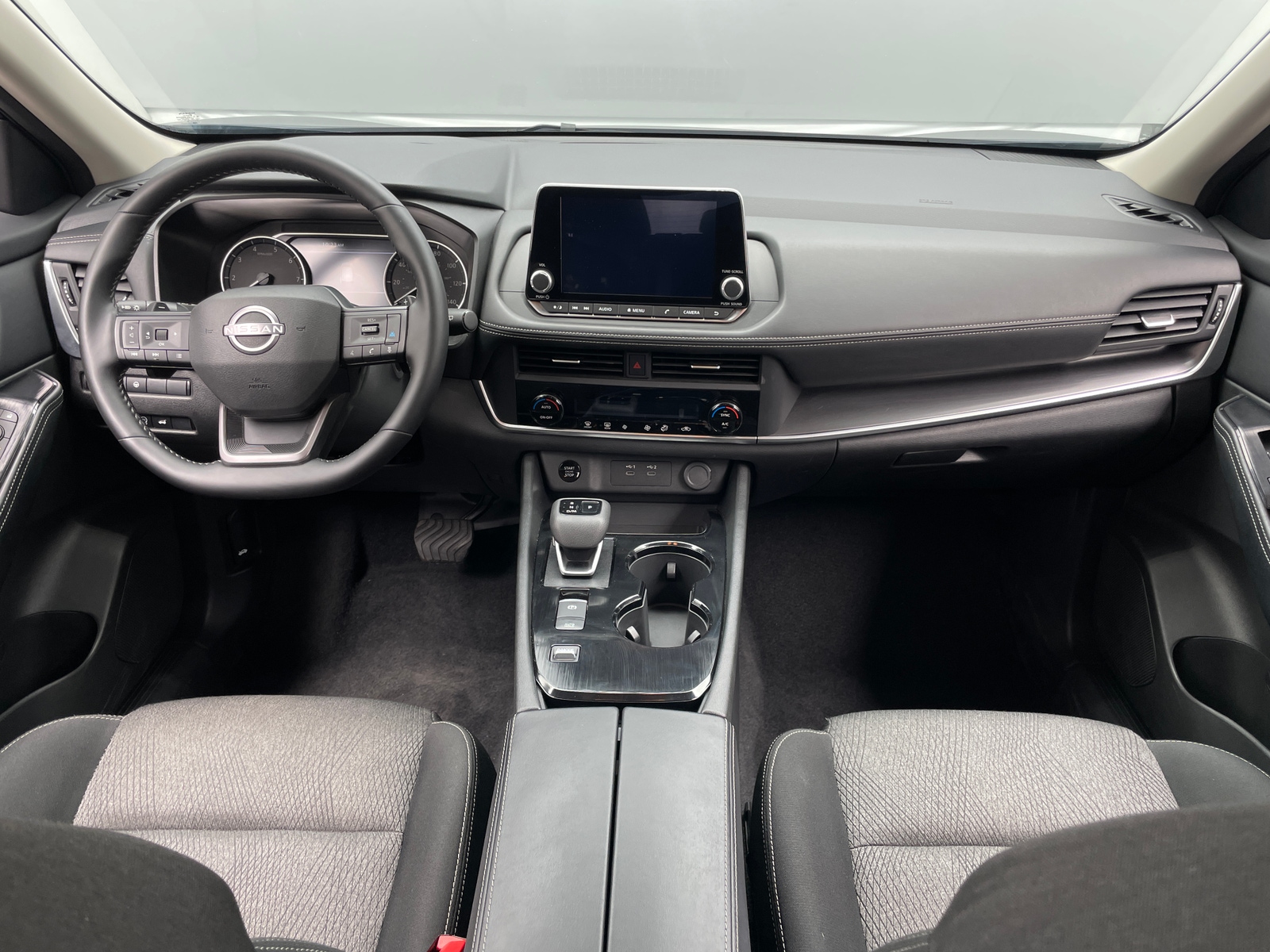 Thumbnail: 2025 Nissan Rogue - 3