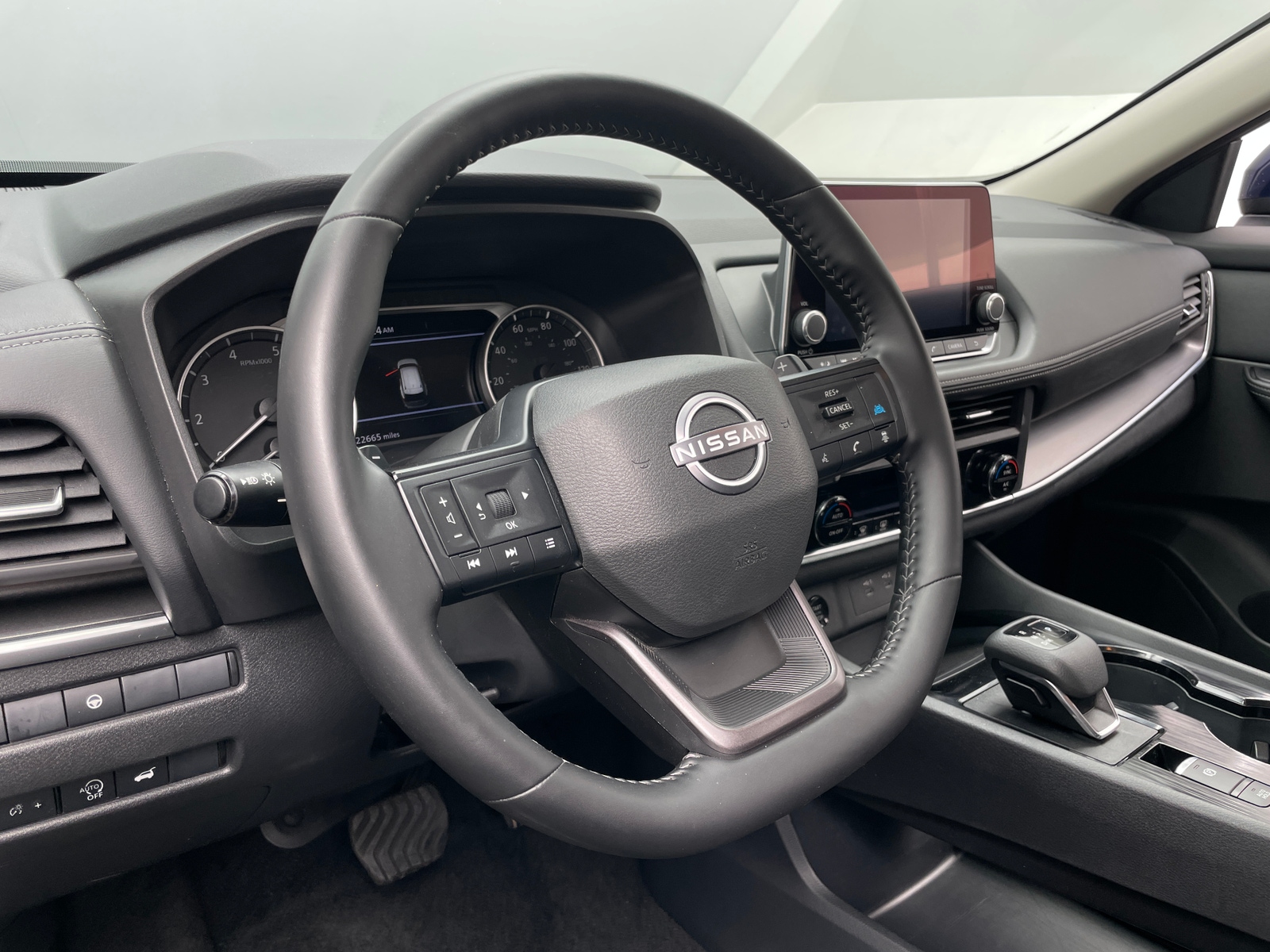 Thumbnail: 2025 Nissan Rogue - 5