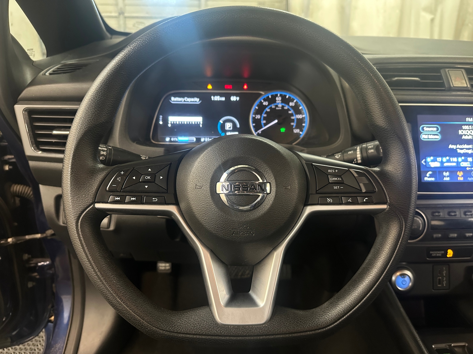 Thumbnail: 2022 Nissan Leaf - 5