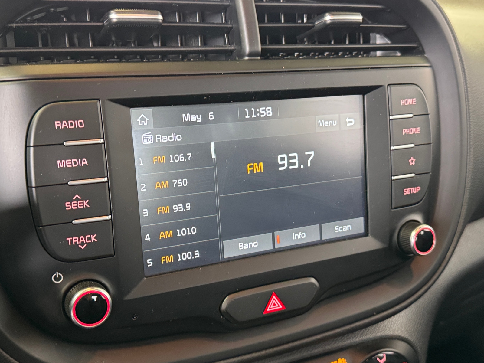 Thumbnail: 2020 Kia Soul - 4