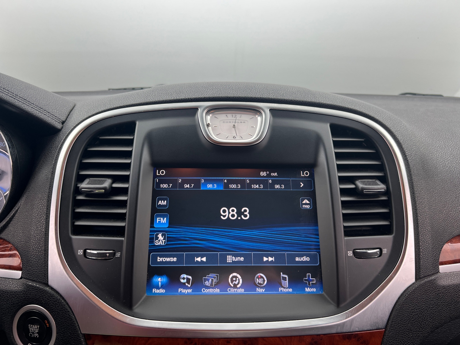 Thumbnail: 2014 Chrysler 300 - 3
