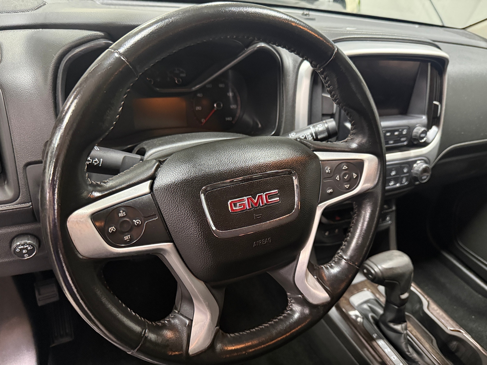 Thumbnail: 2016 GMC Canyon - 4