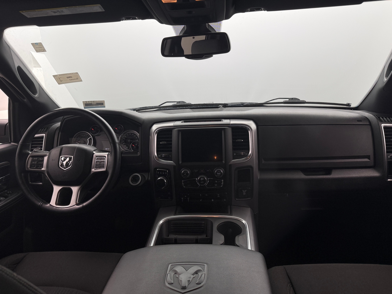 Thumbnail: 2024 RAM 1500 Classic - 3