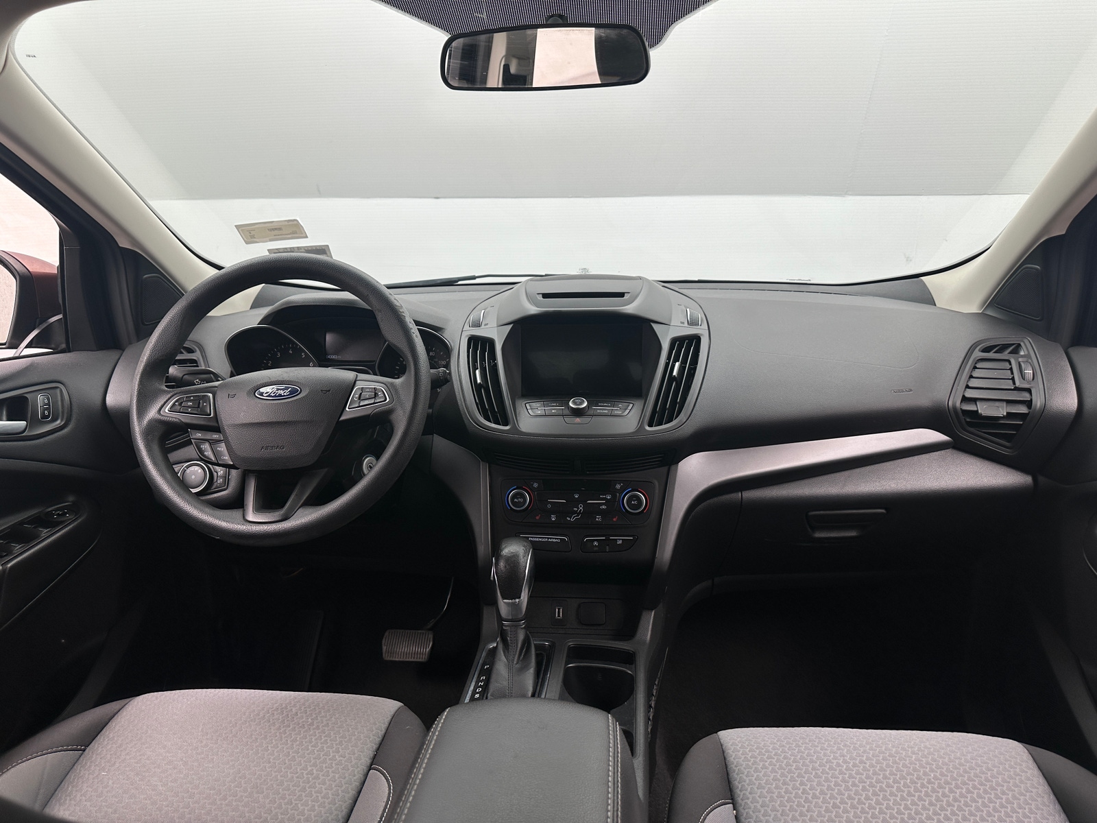Thumbnail: 2018 Ford Escape - 3