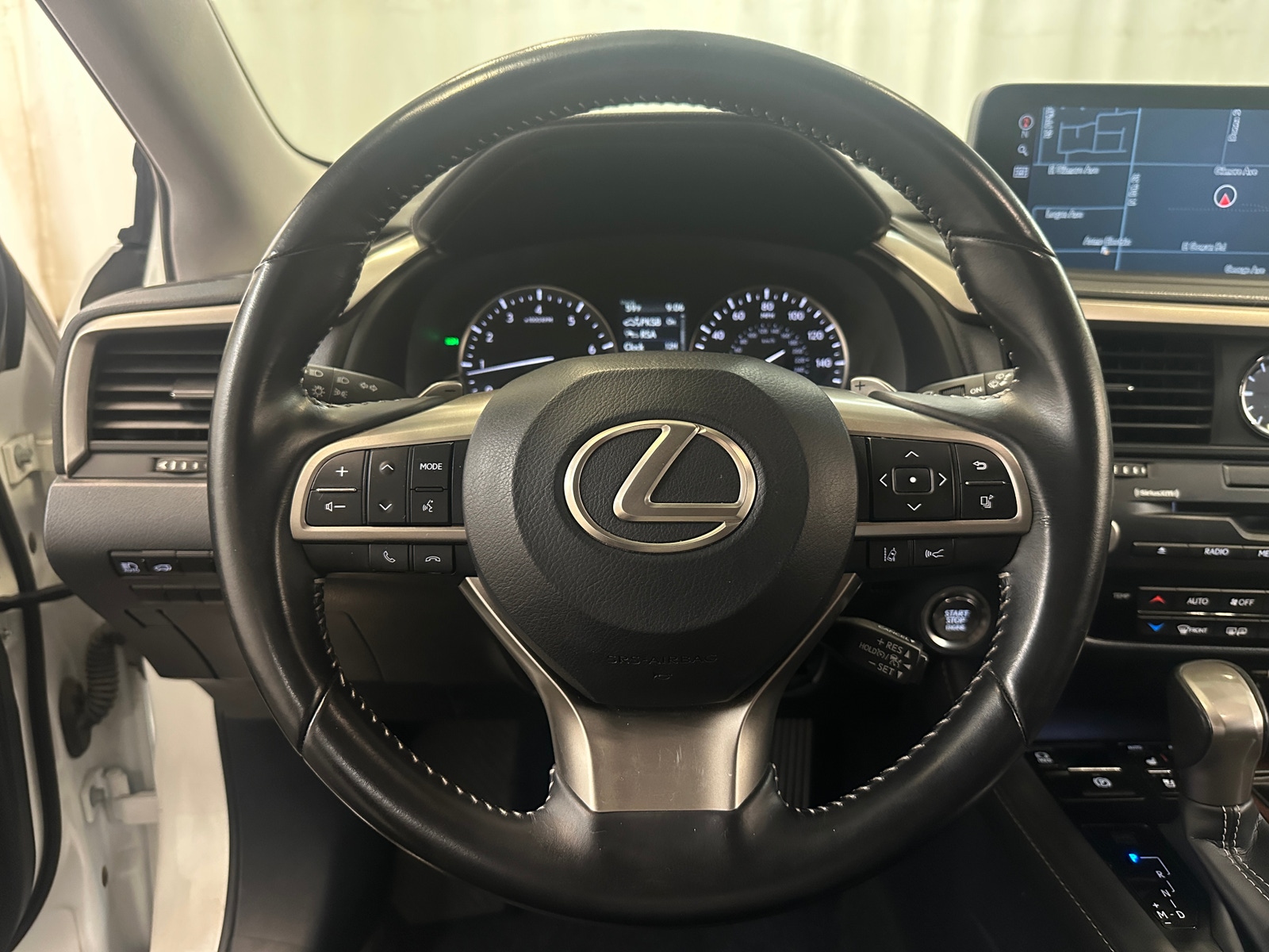 Thumbnail: 2020 Lexus RX - 4