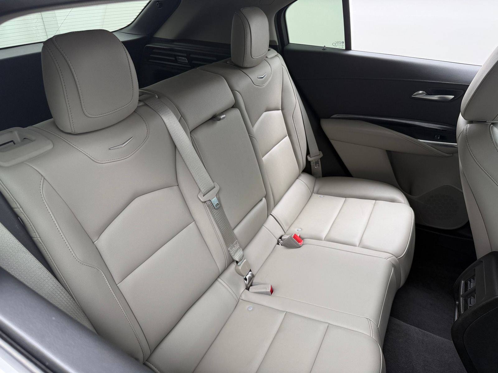 Thumbnail: 2020 Cadillac XT4 - 5