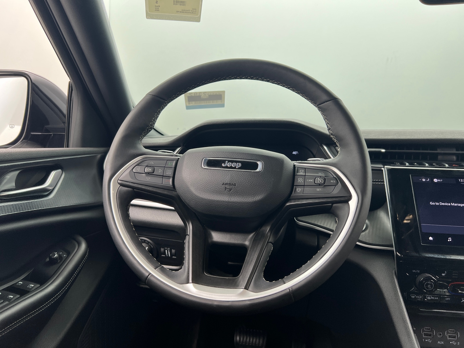 Thumbnail: 2025 Jeep Grand Cherokee - 4