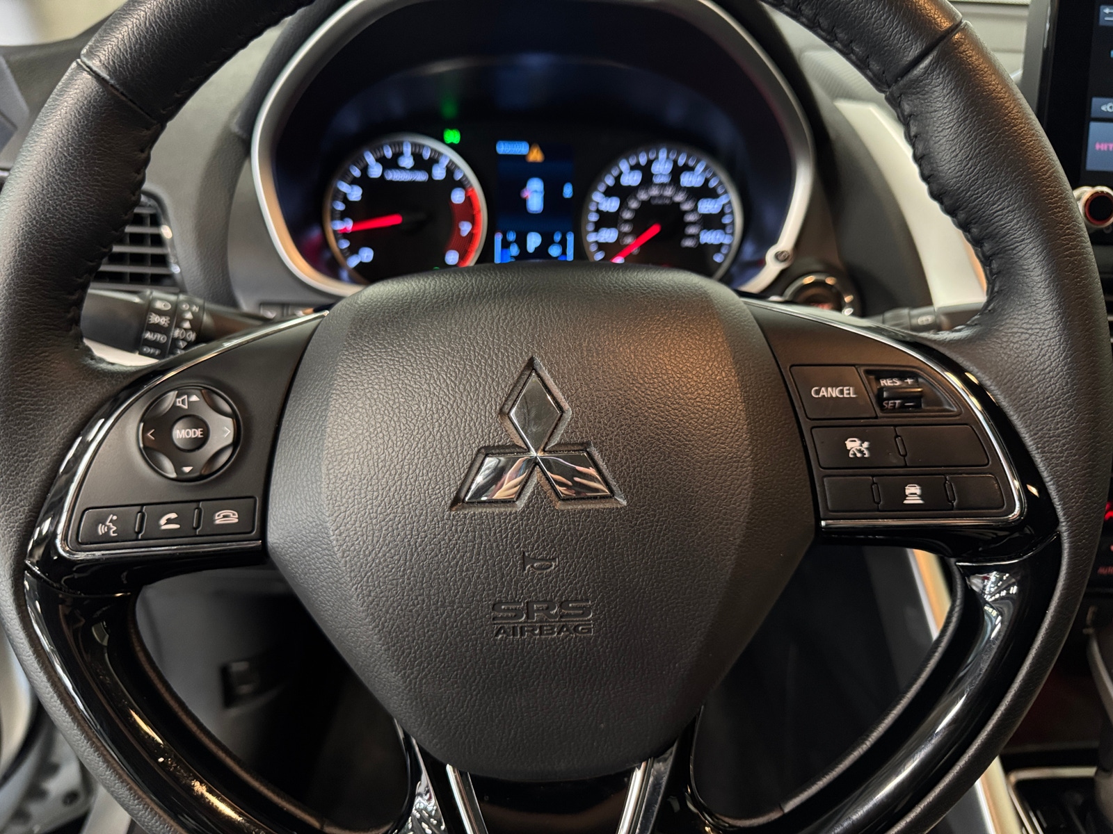 Thumbnail: 2025 Mitsubishi Eclipse Cross - 5
