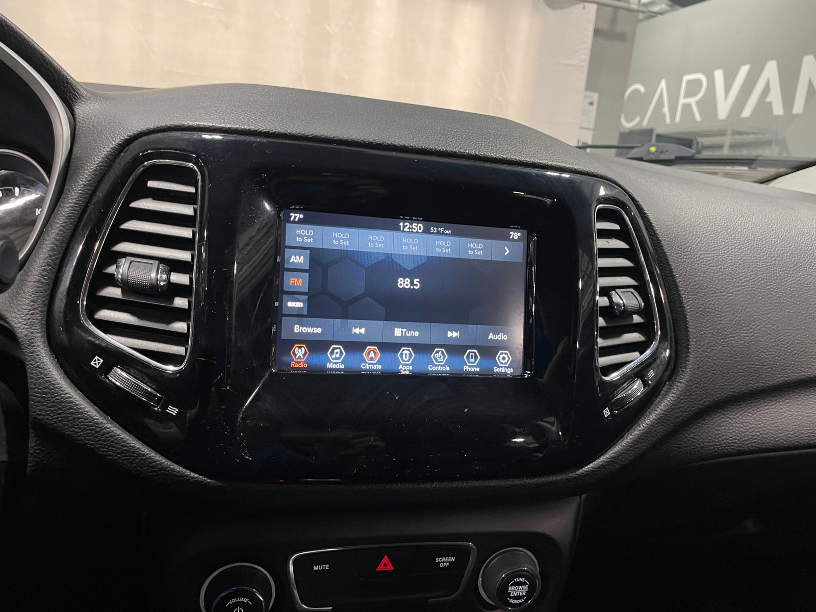 Thumbnail: 2019 Jeep Compass - 4