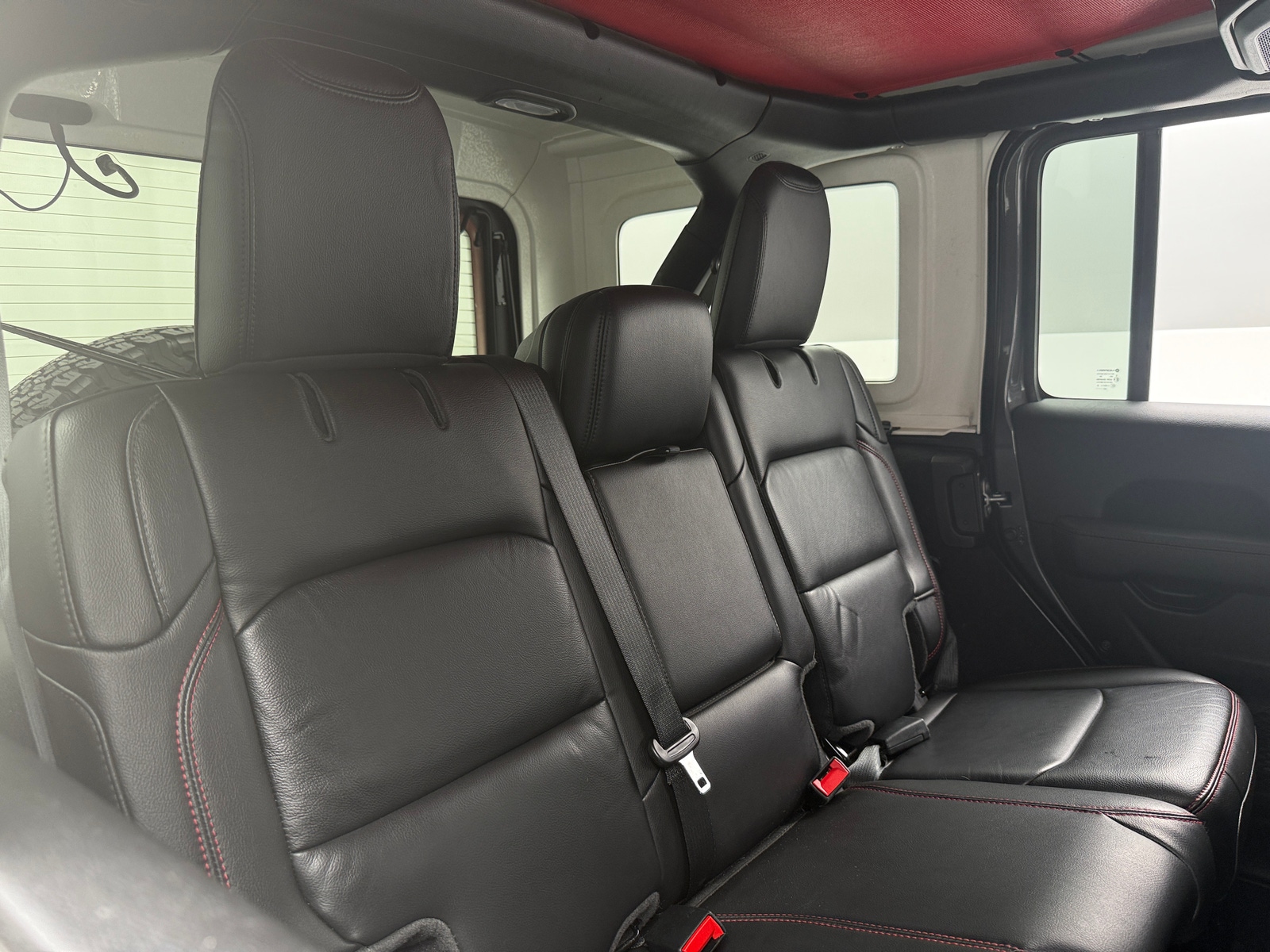 Thumbnail: 2021 Jeep Wrangler - 6