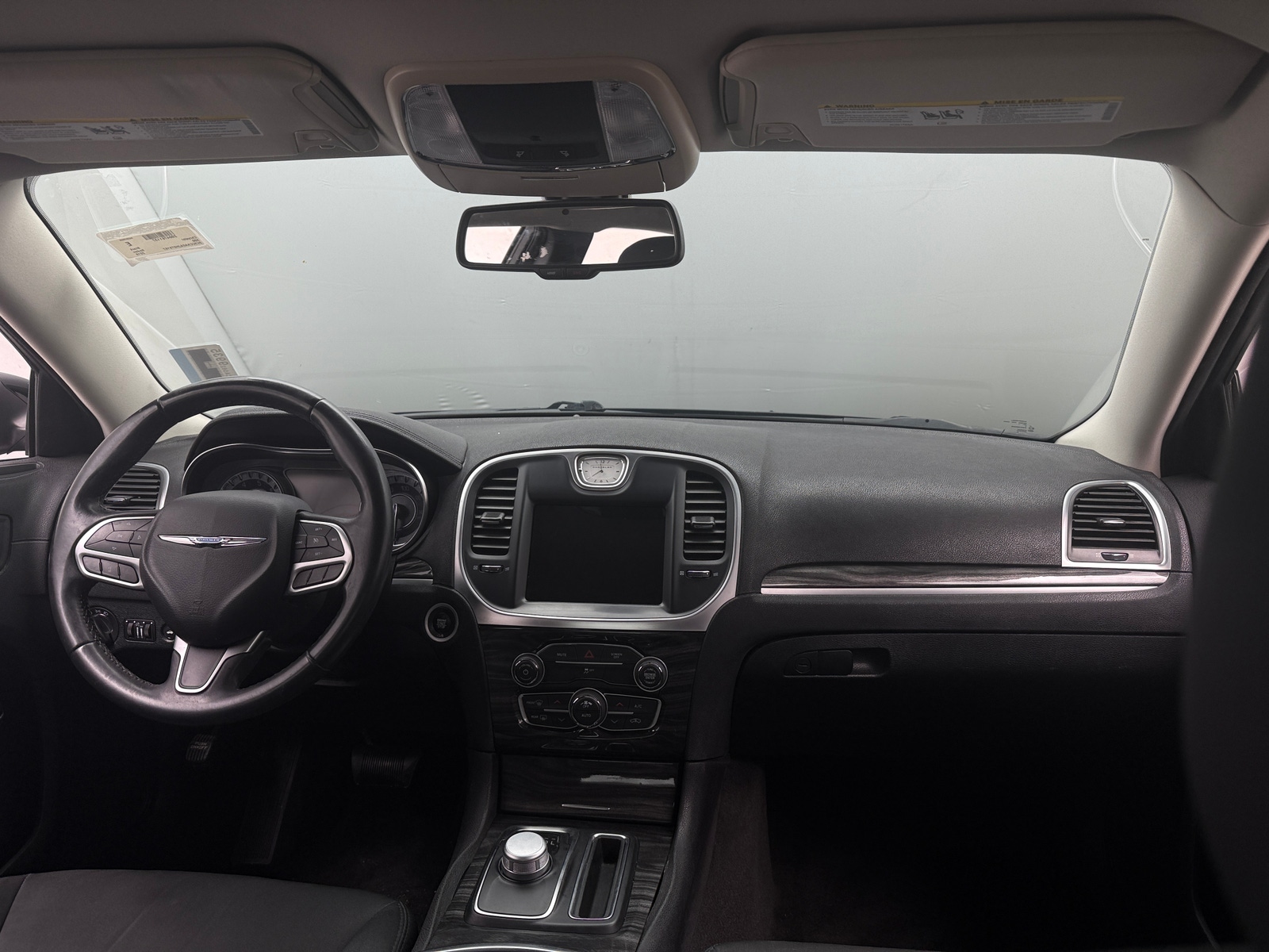 Thumbnail: 2018 Chrysler 300 - 3