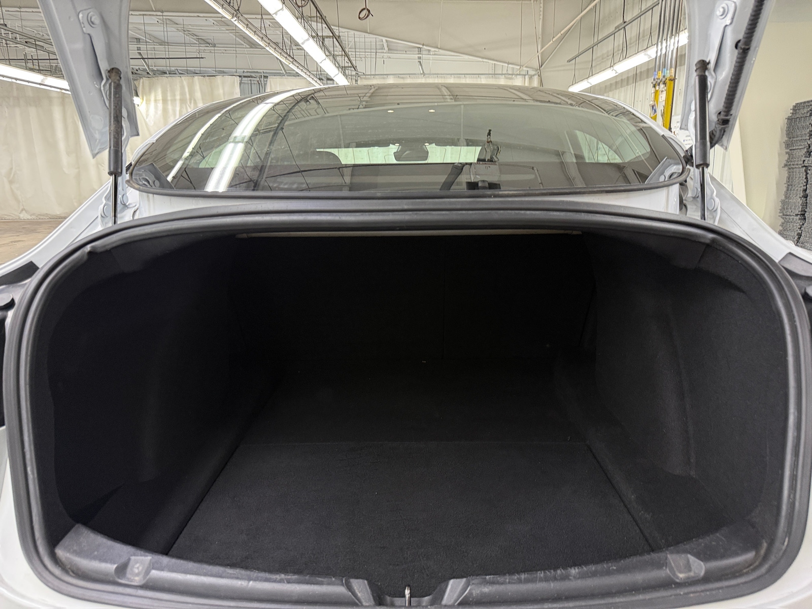 Thumbnail: 2019 Tesla Model 3 - 6