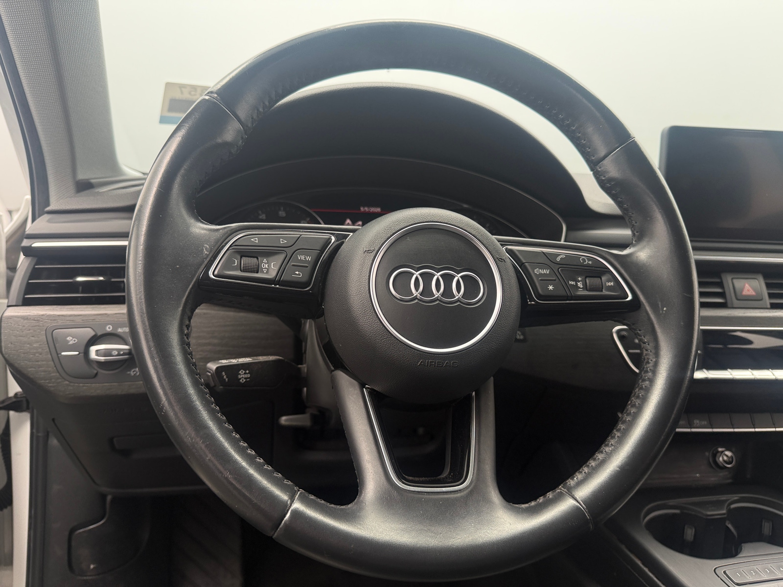 Thumbnail: 2019 Audi A4 - 4