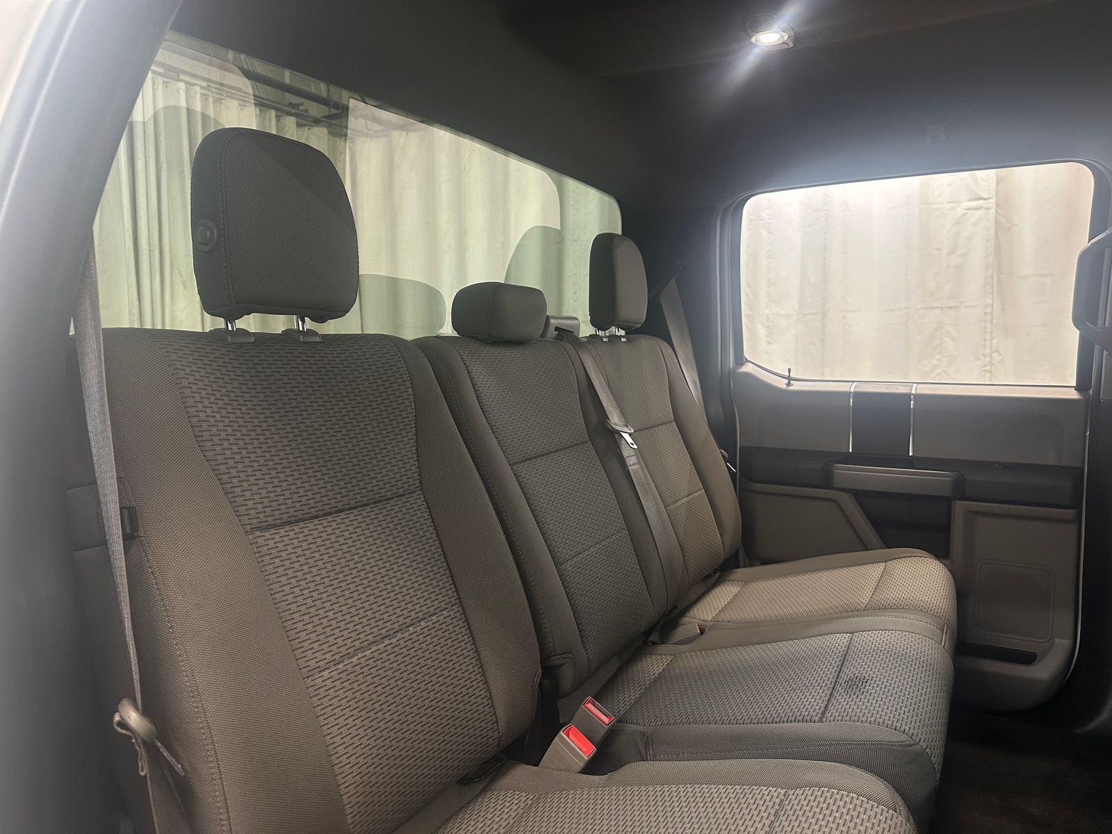 Thumbnail: 2018 Ford Econoline - 6