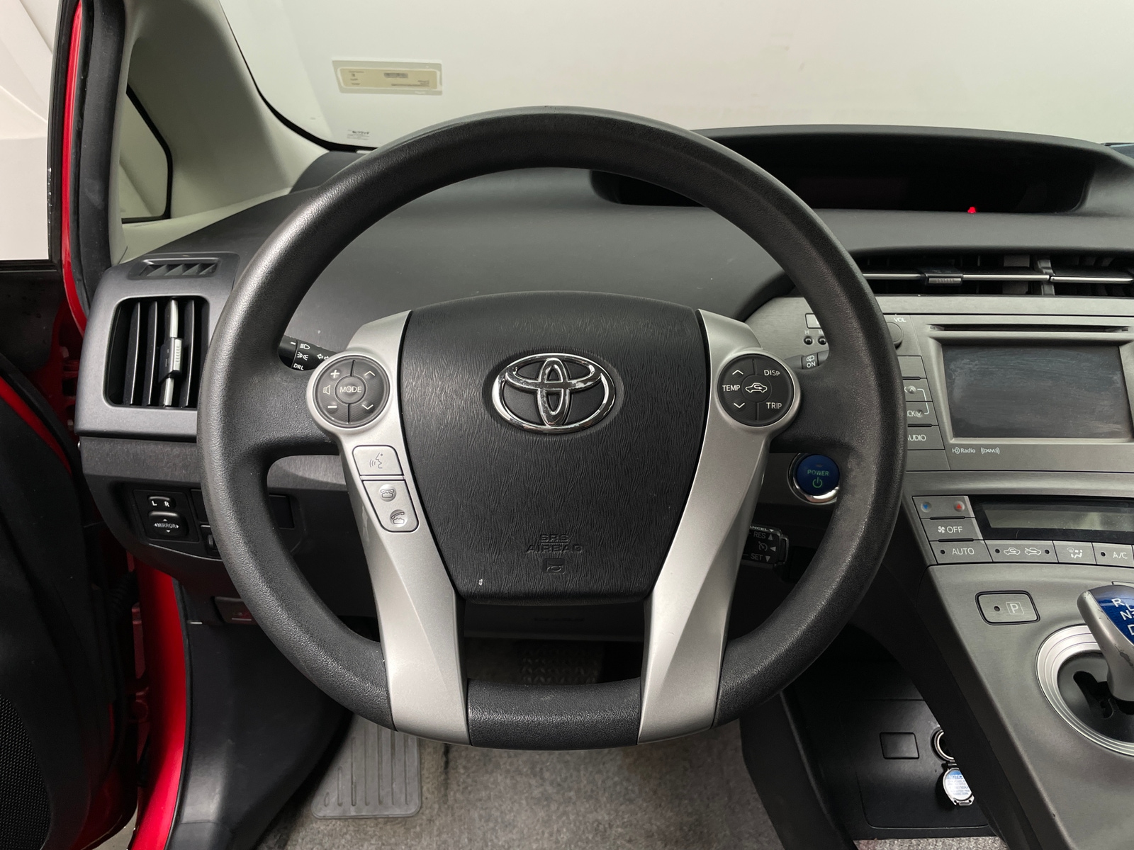 Thumbnail: 2012 Toyota Prius - 5