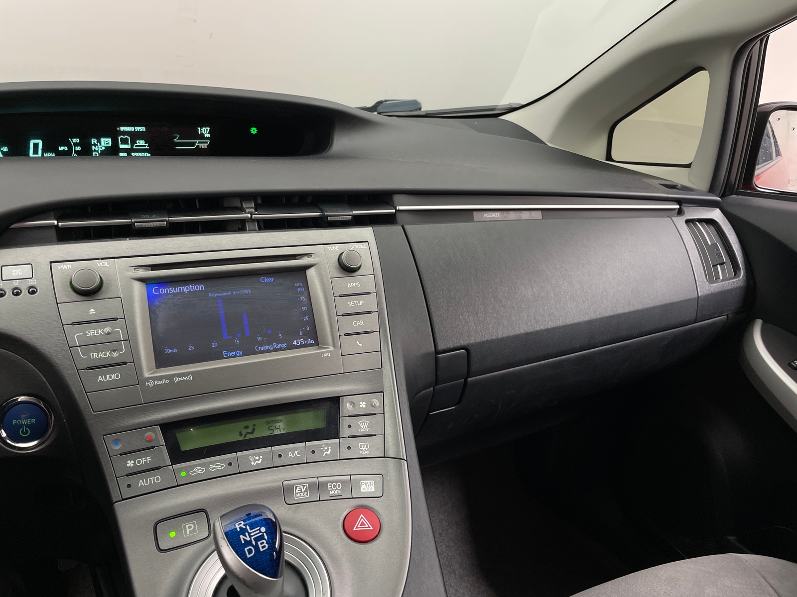 Thumbnail: 2012 Toyota Prius - 4