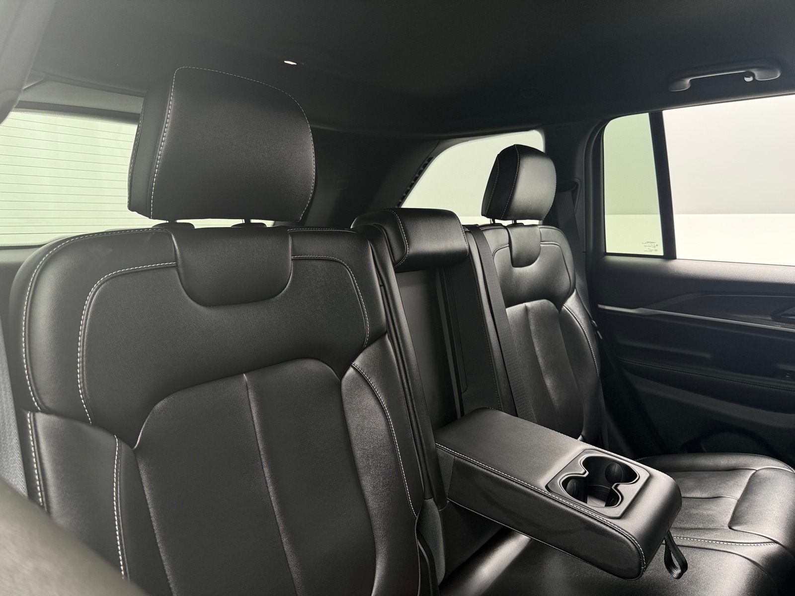 Thumbnail: 2025 Jeep Grand Cherokee - 5