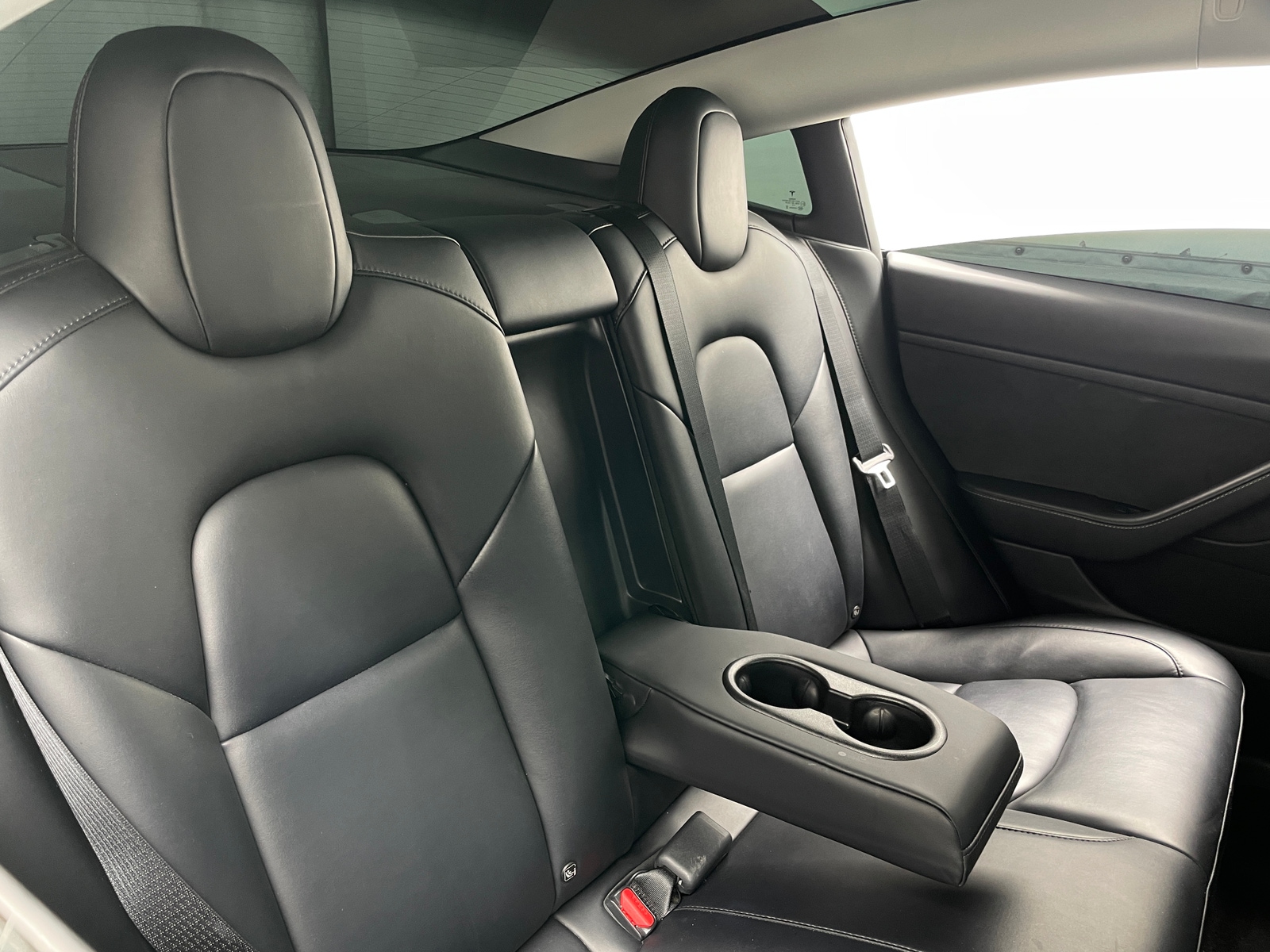 Thumbnail: 2022 Tesla Model 3 - 5