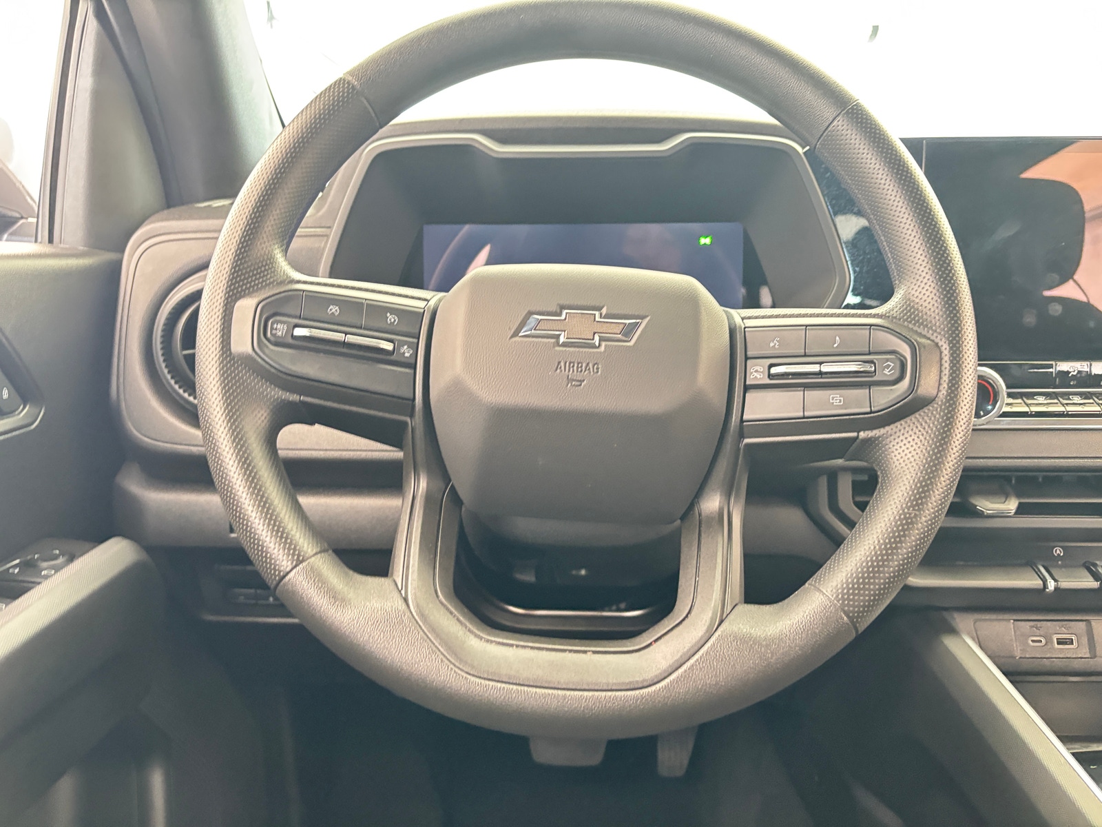 Thumbnail: 2025 Chevrolet Colorado - 5