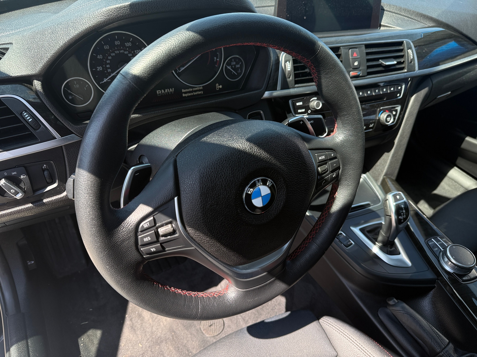 Thumbnail: 2018 BMW 3 Series - 4