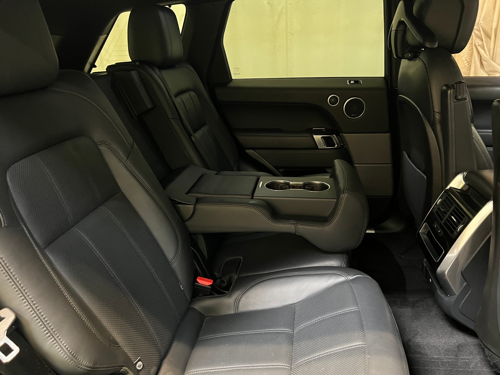 Thumbnail: 2018 Land Rover Range Rover Sport - 5