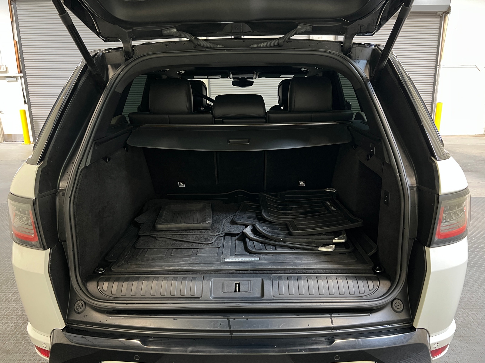 Thumbnail: 2018 Land Rover Range Rover Sport - 6