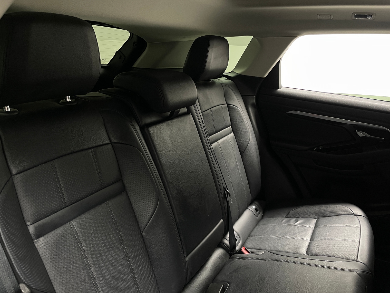 Thumbnail: 2022 Land Rover Range Rover Evoque - 5