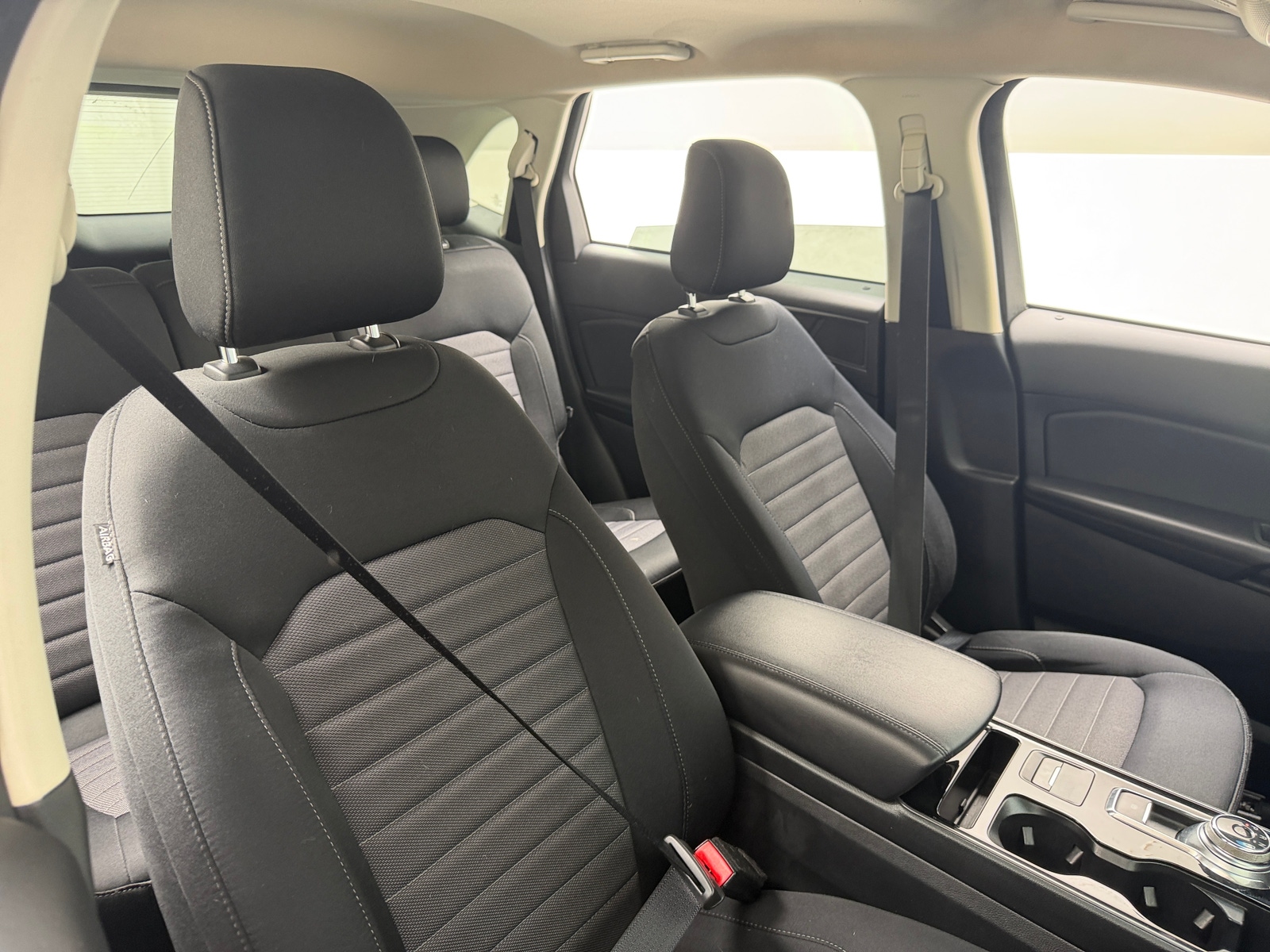 Thumbnail: 2020 Ford Edge - 2