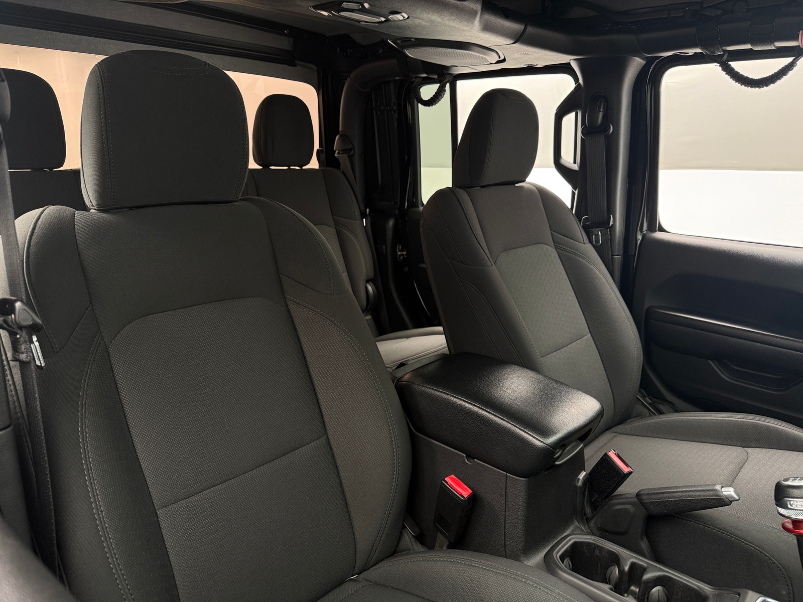 Thumbnail: 2021 Jeep Gladiator - 2