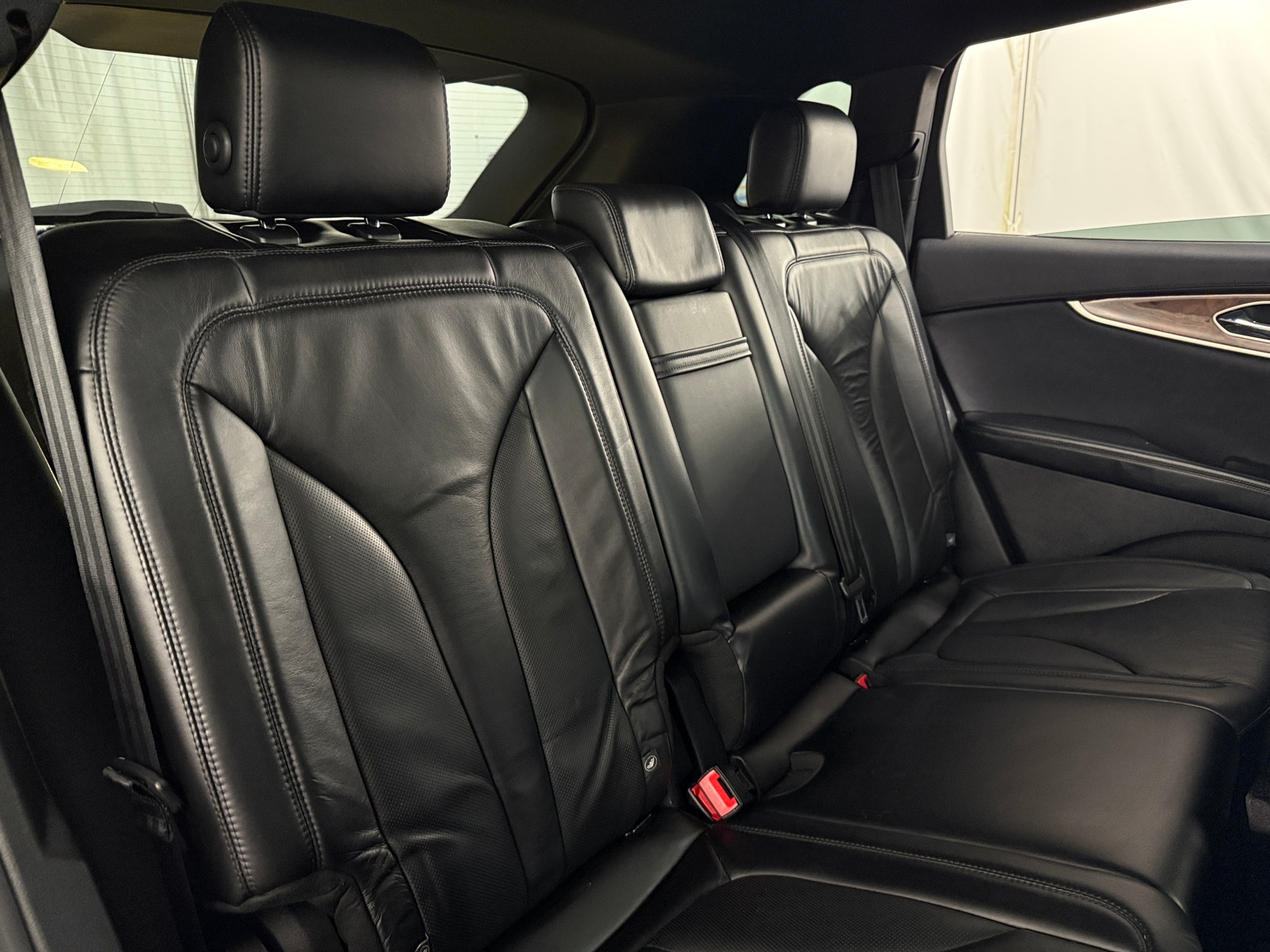 Thumbnail: 2016 Lincoln MKX - 5
