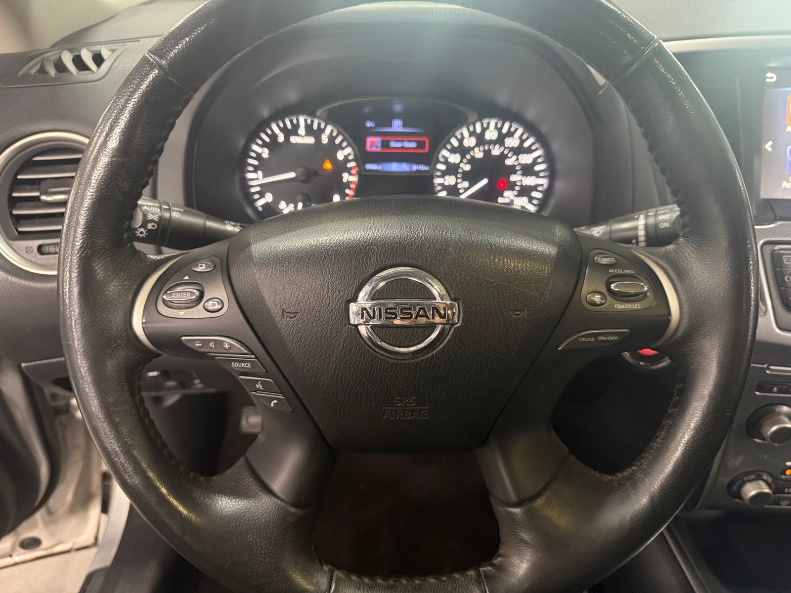 Thumbnail: 2020 Nissan Pathfinder - 4