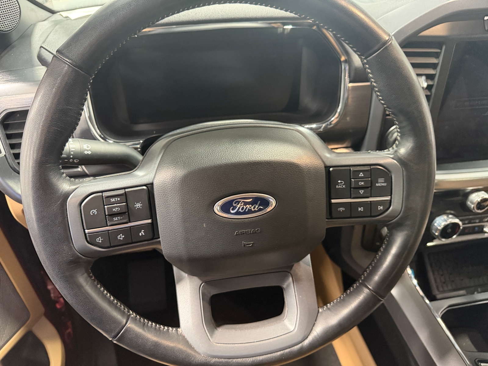 Thumbnail: 2023 Ford Econoline - 4