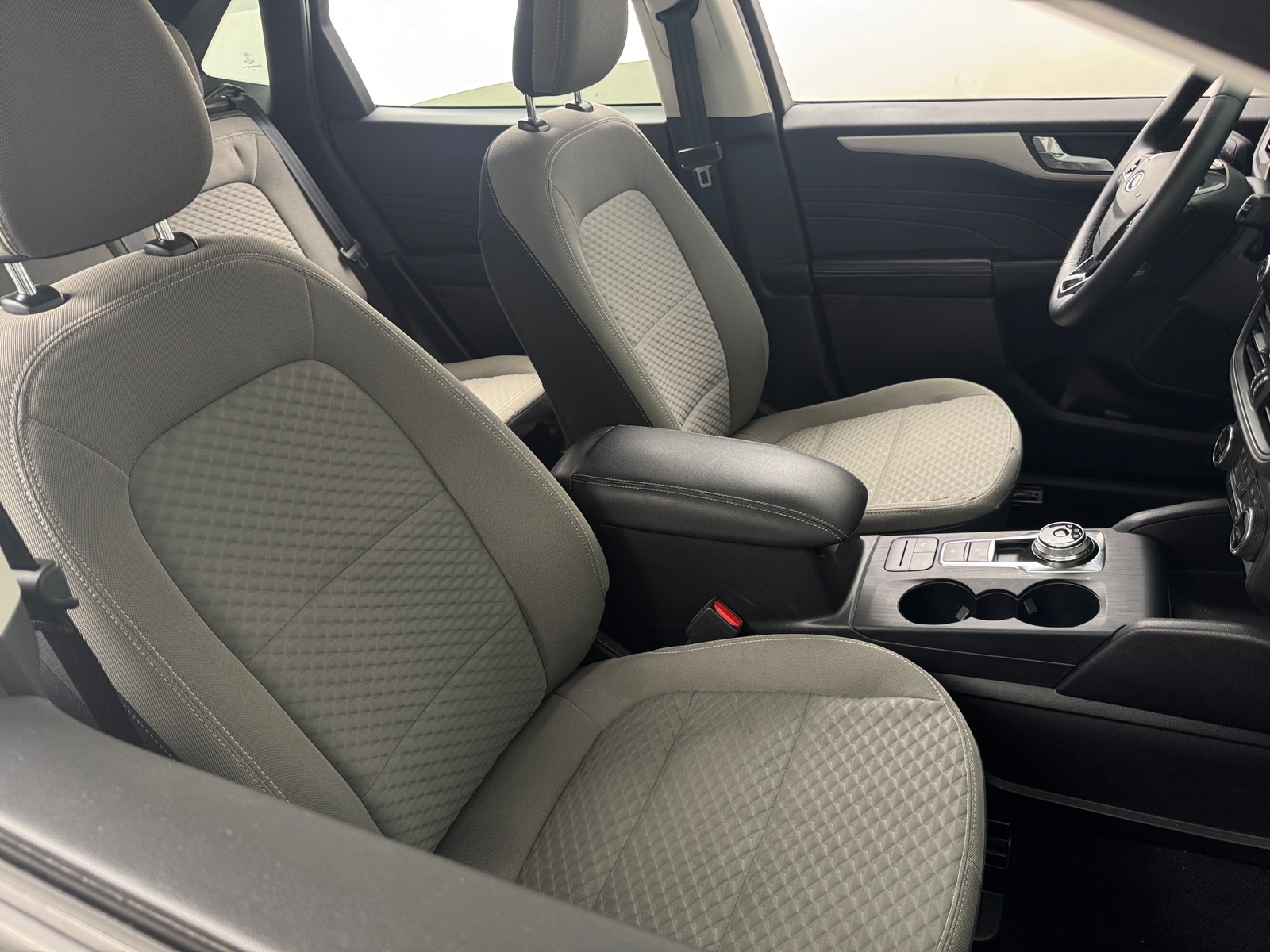 Thumbnail: 2021 Ford Escape - 2