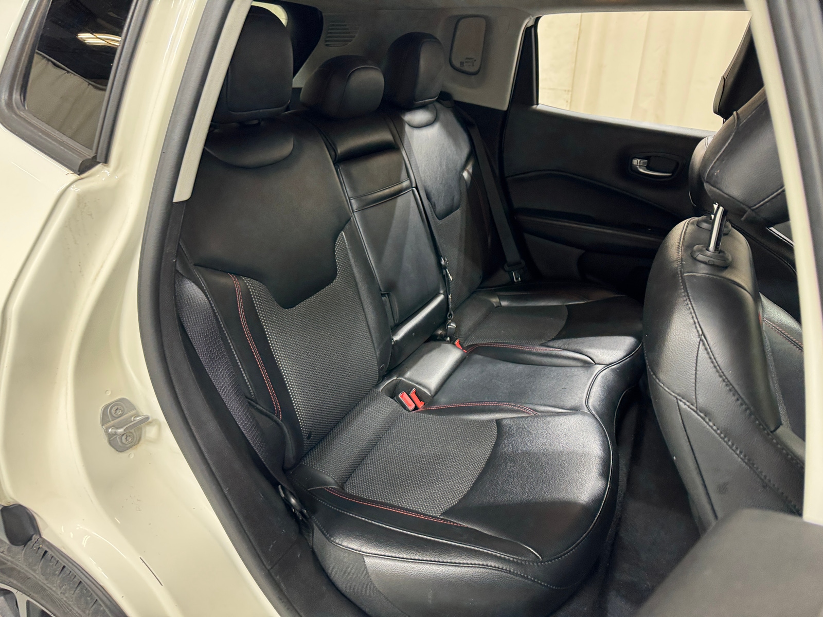 Thumbnail: 2019 Jeep Compass - 6